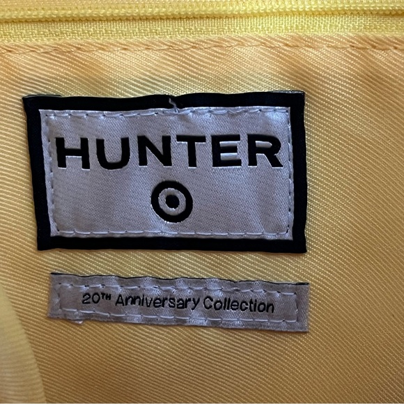 Hunter for Target Navy Blue Neoprene Waterproof Backpack with Yellow Lining - Picture 8 of 11